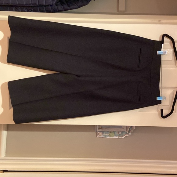 Woman’s Black checkered dress pants. Petite size 2. New - Picture 4 of 4